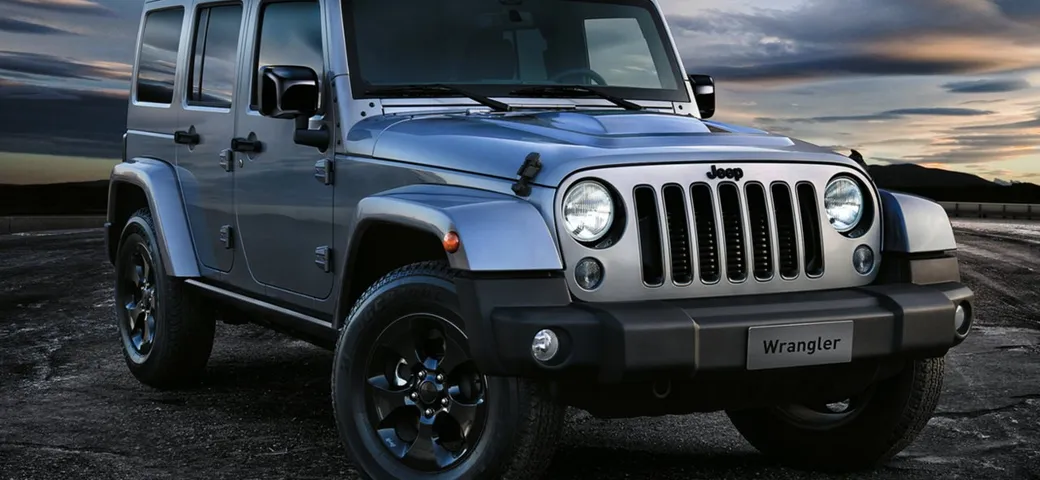 Jeep Wrangler Black Edition: prezzo, foto e caratteristiche