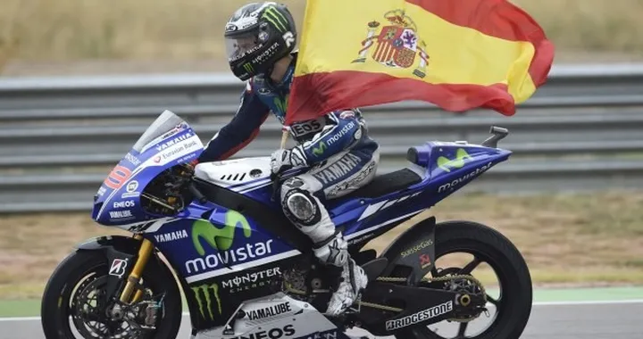 MotoGP Aragon 2014: vince Jorge Lorenzo su Aleix Espargarò e Cal Crutchlow; Marquez, Rossi, Dovi e Iannone a terra [FOTO]