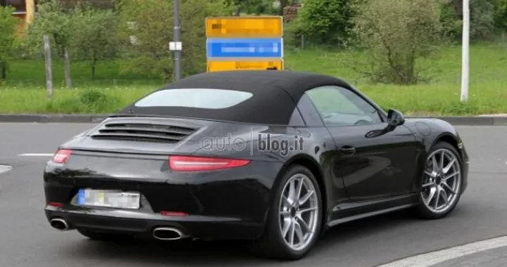 Foto spia Porsche 911 Targa