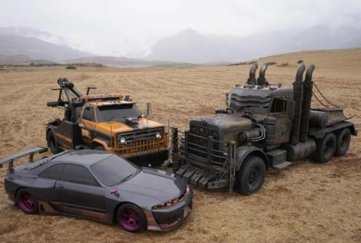 Transformers 2022: ecco i veicoli del nuovo film, c'è anche una Porsche 964 RS