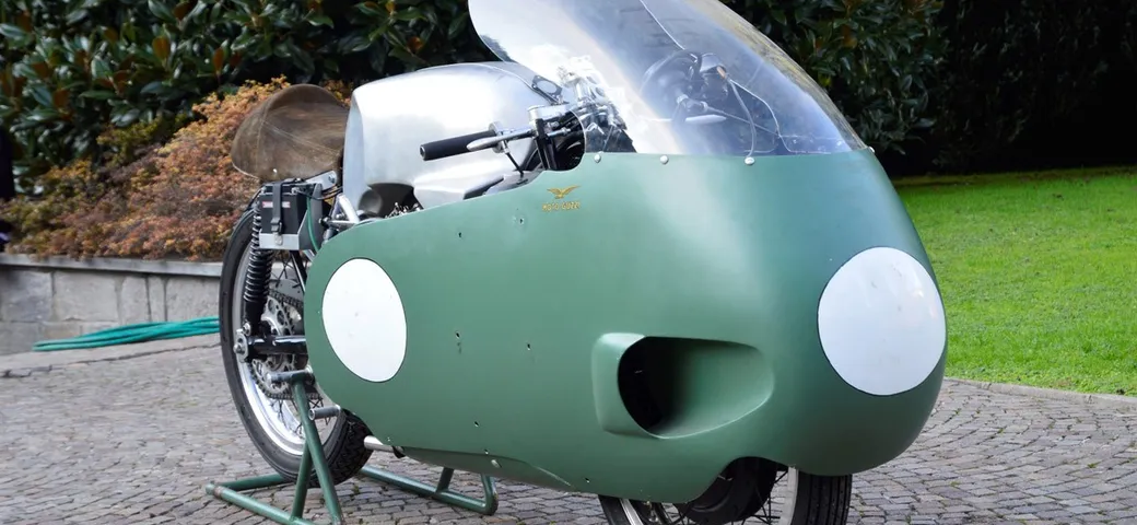 Guzzi V8 e mercato moto vintage: replica o originali sono uguali?