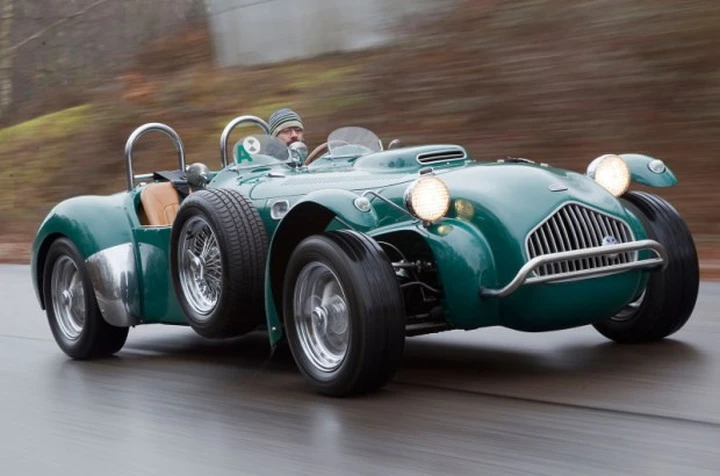 Gran Bretagna, quando i marchi auto che hanno fatto la storia falliscono