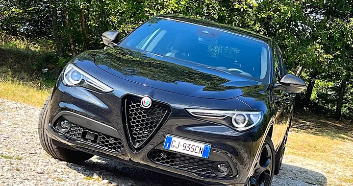 Alfa Romeo Stelvio Estrema 2.2 turbodiesel: la prova su strada
