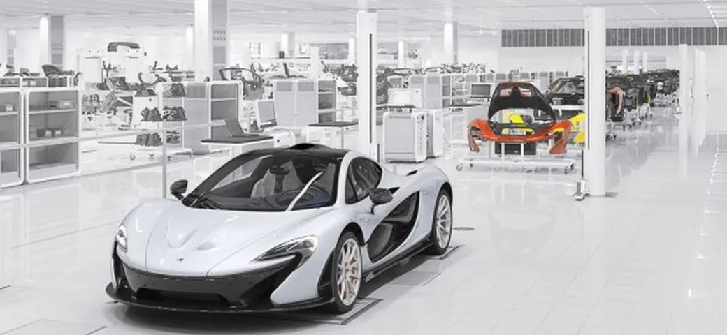 McLaren P1: le prestazioni ed i consumi