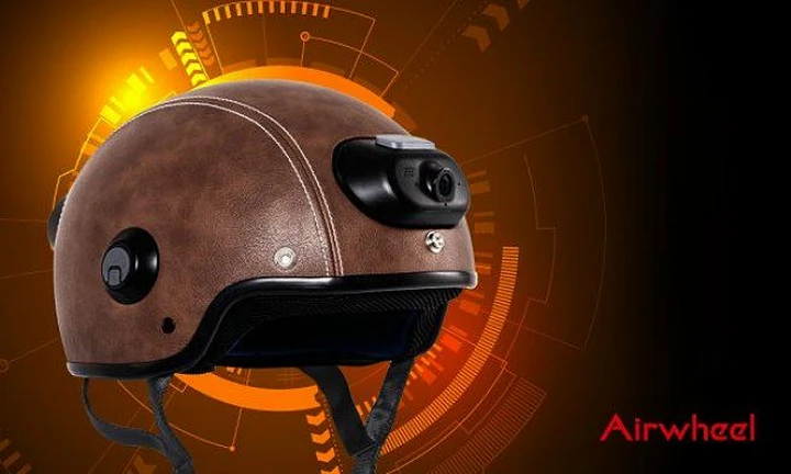 CES 2017: casco intelligente Airwheel C6