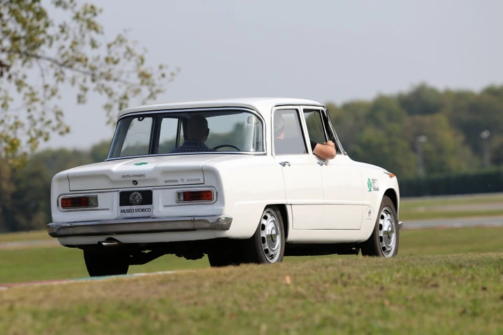 Le 10 auto che ci fanno sognare al cinema