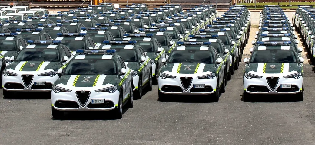 Alfa Romeo Stelvio: 301 esemplari per la Guardia Civil