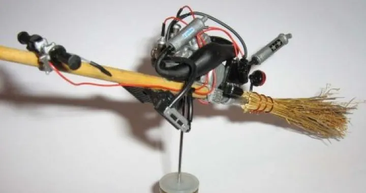 Una scopa da Gran Premio per la Befana