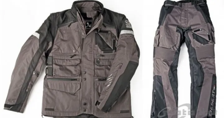 OJ Atmosfere Metropolitane anticipa l'Eicma 2010 con il completo Desert Smoke