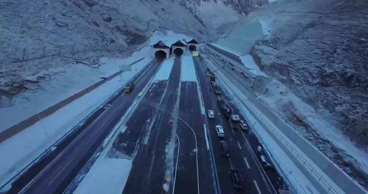 È il nuovo tunnel più lungo del mondo, servono 30 minuti per attraversarlo