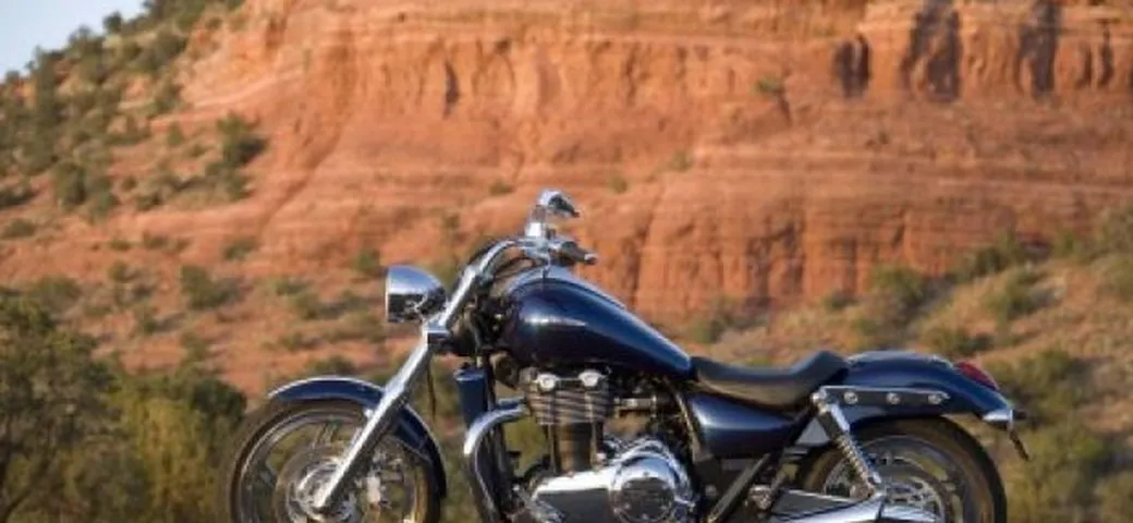 Triumph Thunderbird 1600, cruiser da 13.990 euro