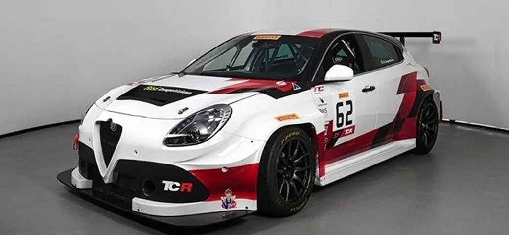 Alfa Romeo Giulietta: in vendita un esemplare TCR da 350 CV