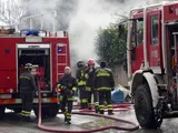 Camion prende fuoco in autostrada, 92.000 pulcini perdono la vita