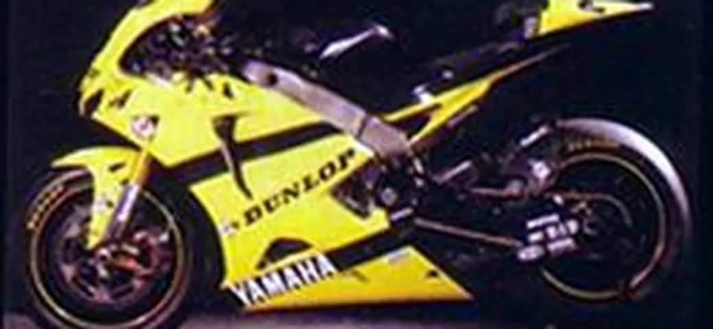 Il Team Tech3 riceve le Yamaha M1 ufficiali 07