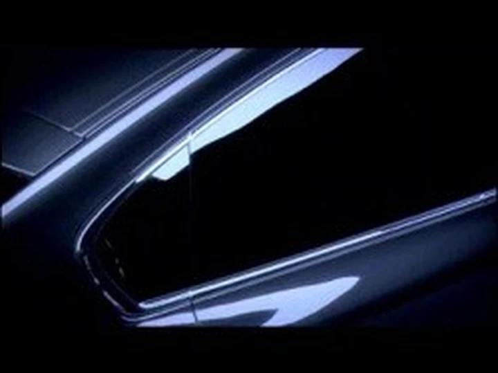 Bmw X6 - video con teaser e intervista a Chris Bangle