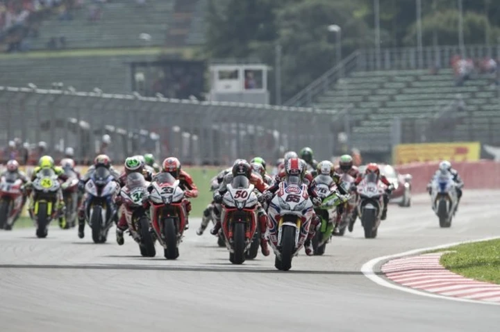 SBK Donington 2014: Aprilia, Ducati e Kawasaki con Johnny Rea nel mirino