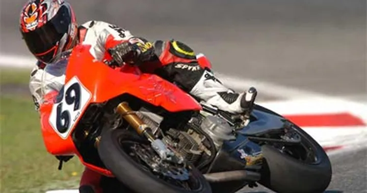 Millona campione nel Supertwins