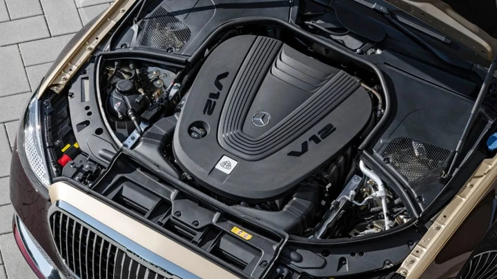 Mercedes conferma il V12 fino al 2030
