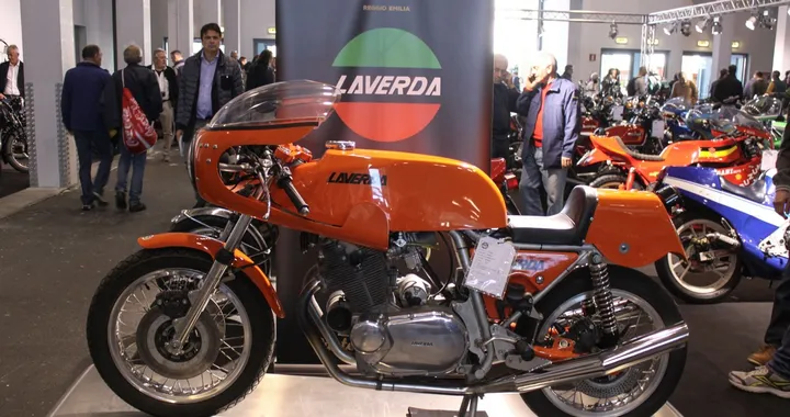 Bollo Moto d’Epoca: riduzione del 50% per i veicoli tra i 20 e i 29 anni di età iscritti al Registro Storico