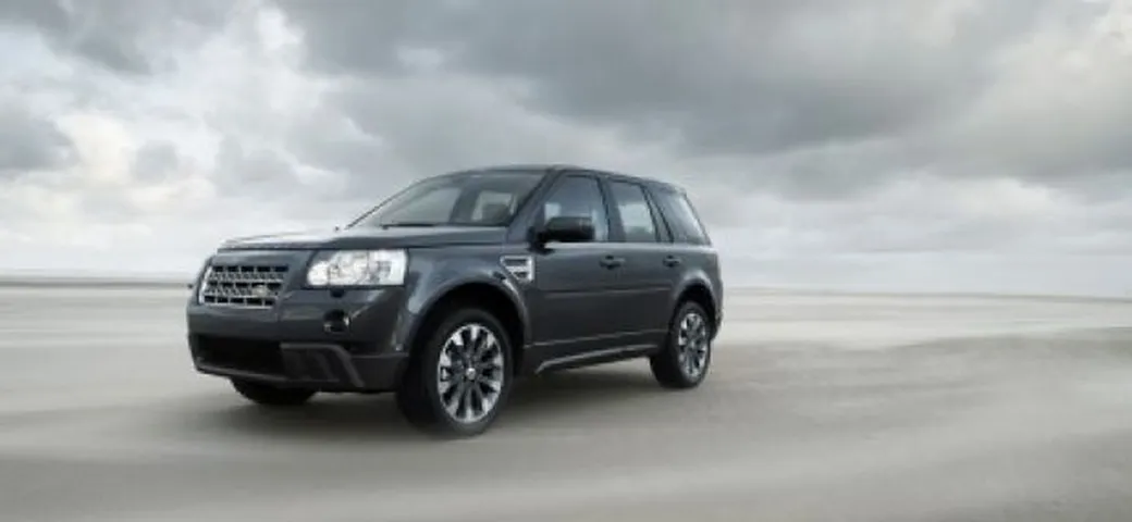 Land Rover Freelander: debutta la versione Sport nel solo Regno Unito