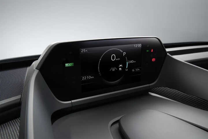 Subaru Solterra MY24 nuovo display