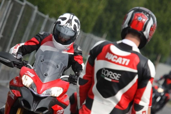 DRE 2014: a scuola con la 899 Panigale e il Monster 1200