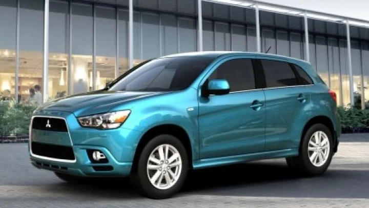 Mitsubishi RVR: immagini ufficiali del nuovo crossover compatto