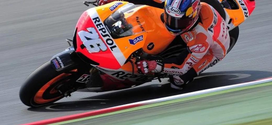 MotoGP Catalunya: Pedrosa da record in pole, Crutchlow inarrestabile, Rossi 7°