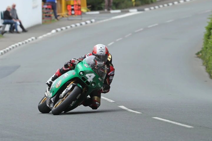 Tourist Trophy: l'italiana Paton trionfa nel Lightweight TT