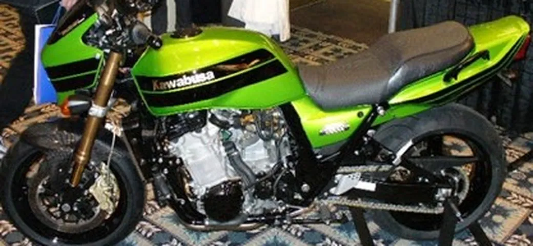 Kawasaki + Hayabusa = Kawabusa