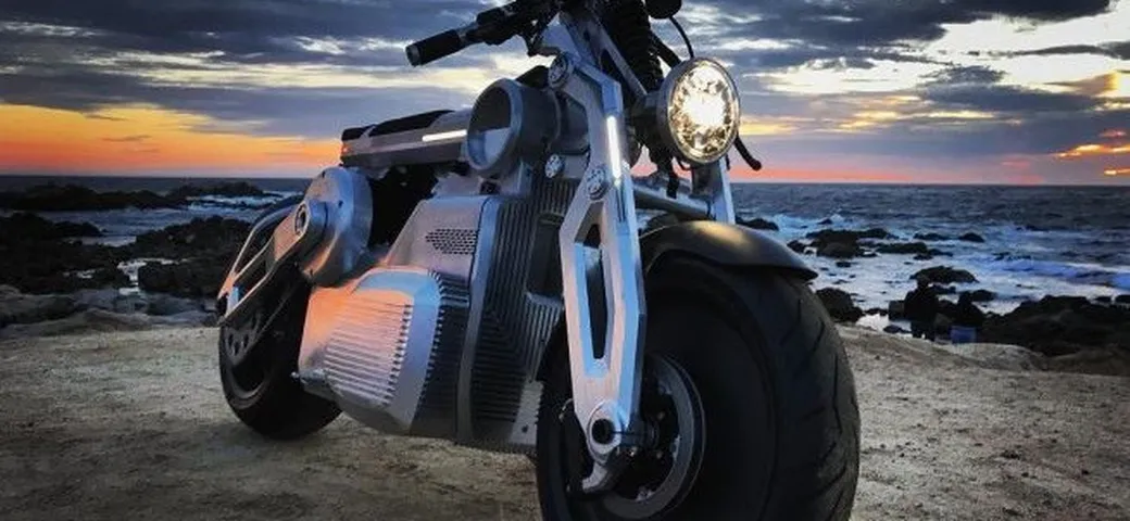 Curtiss Motorcycles lancia l'elettrica Zeus