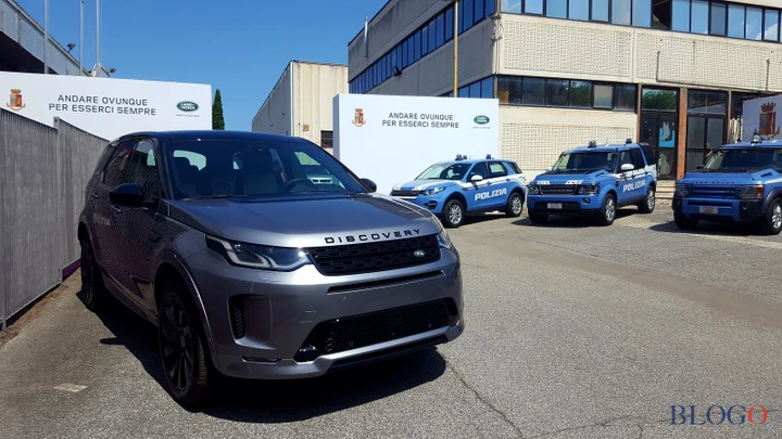 Land Rover Discovery: consegnati 30 esemplari alla Polizia di Stato