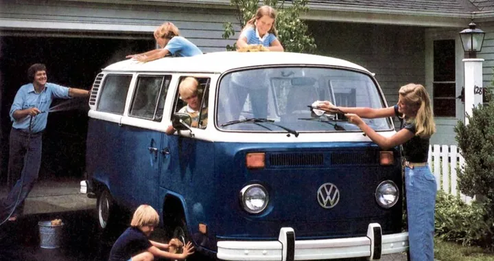 Volkswagen Transporter: 70 anni per l'icona dei veicoli commerciali