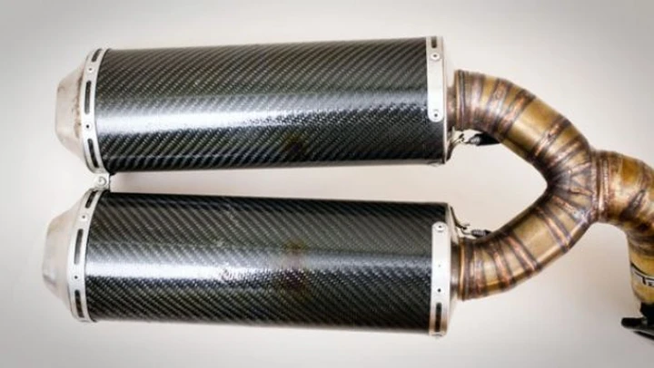 Italian Factory Bike: accessori pregiati per moto