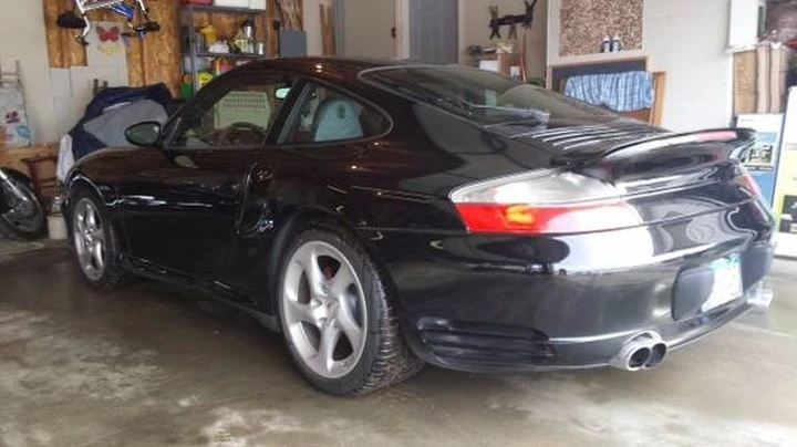 In vendita una Porsche 911 con 1 milione di km