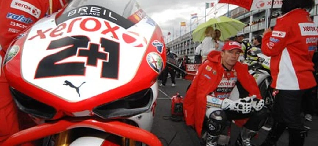 Corsa show a Magny Cours: terzo mondiale per Bayliss!