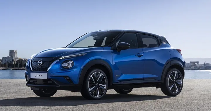 Nissan Juke Hybrid 2022: prezzi e allestimenti