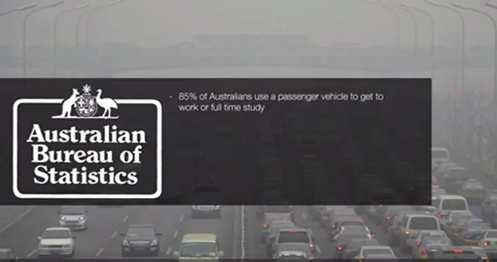 EcoMoto by Arden Desig  Lo scooter in bamboo ad aria compressa