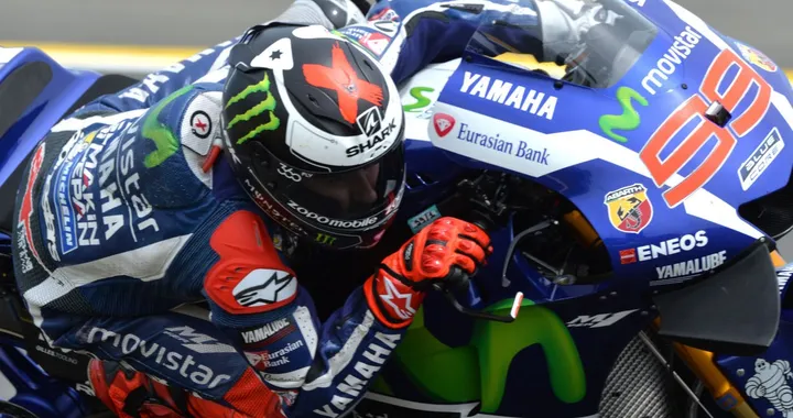 MotoGP Le Mans 2016: Lorenzo missile nelle FP2, Iannone 2°, Rossi 10° [Foto]