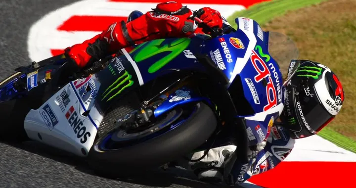 MotoGP Barcellona 2016: Lorenzo precede Vinales nelle FP2, Valentino Rossi 6° [Foto]