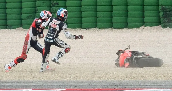 STK1000 Misano: De Rosa abbatte Mercado, vince Mahias