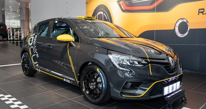 Nuova Renault Clio Rally: debutto come apripista a Monte Carlo
