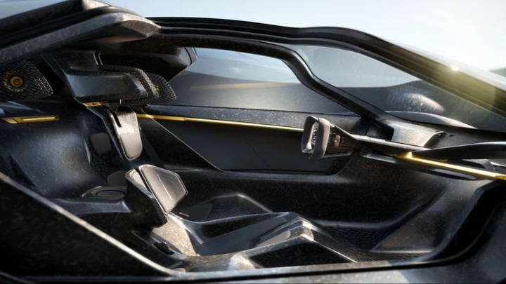 Lotus Theory 01 interni