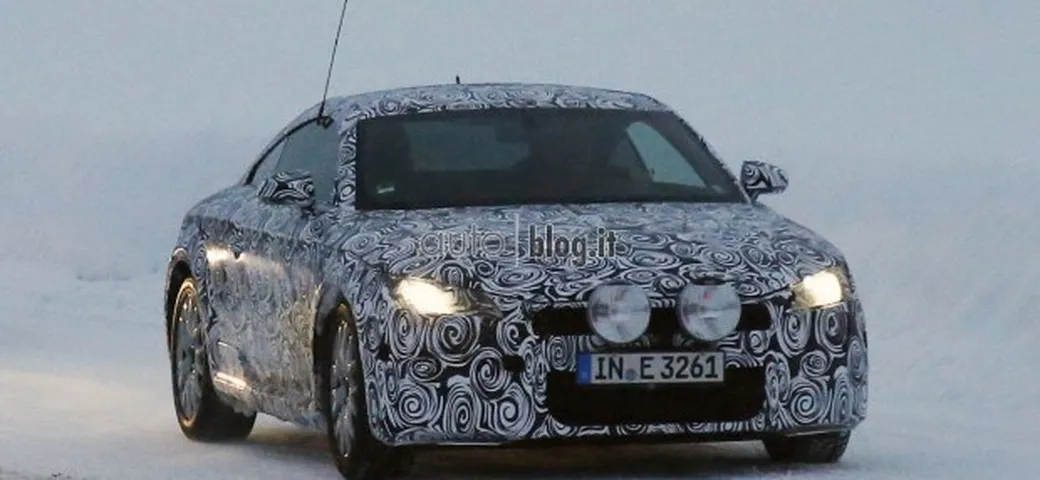 Audi TT: foto spia della nuova generazione
