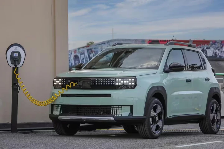 Nuovi incentivi per le auto elettriche in Italia, come funzionano