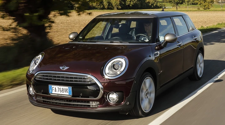 MINI Clubman: efficiente e tecnologica