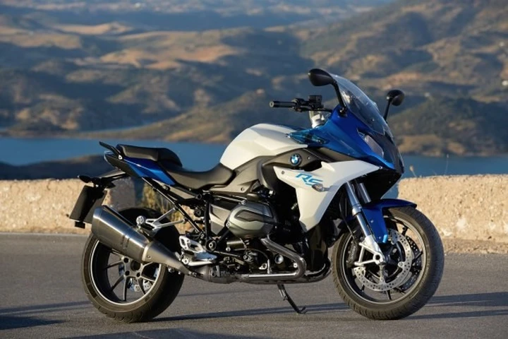 BMW R 1200 RS MY 2015: dettagli, caratteristiche e prezzo