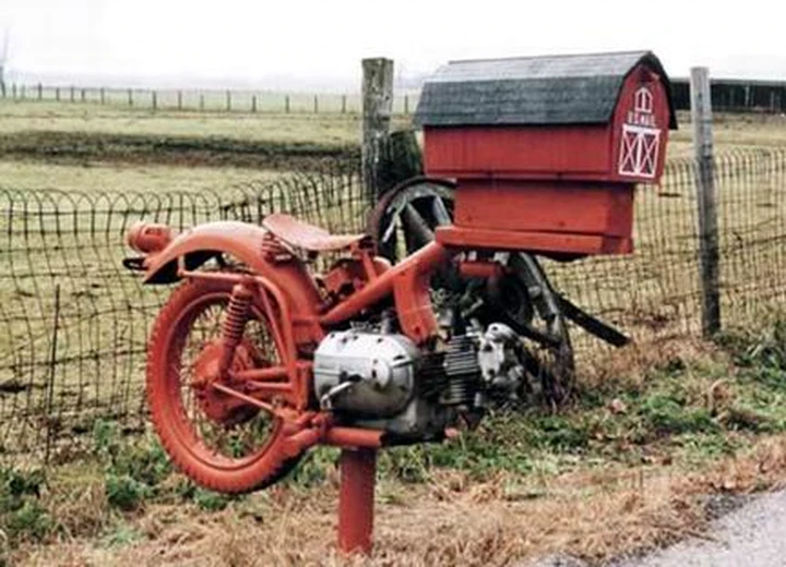 Foto del giorno: creata anche la motomail