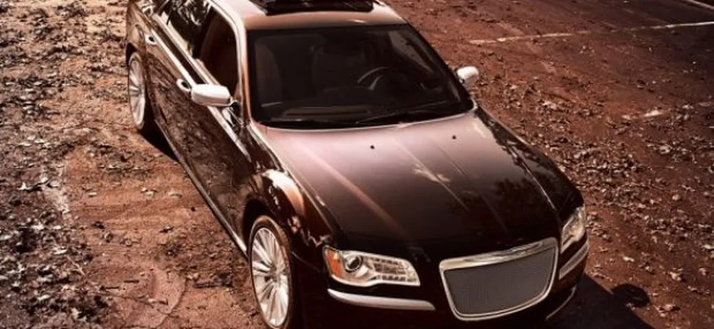 Chrysler 300 Luxury Series