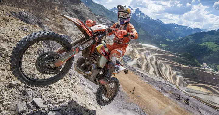 Irene Saderini alle prese con la Red Bull Hare Scramble